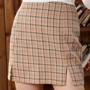 Brown plaid skirt